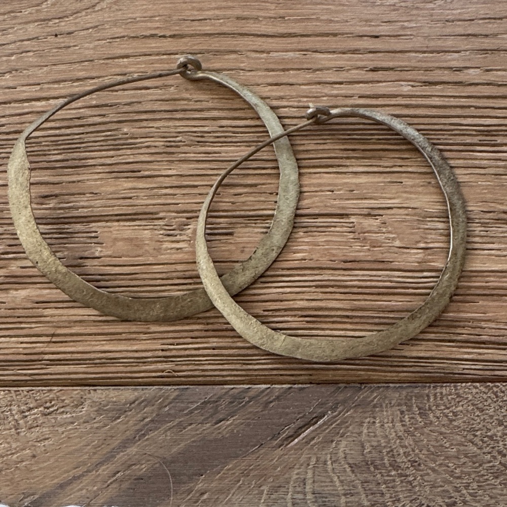 Elegant
Stainless
Steel
Cool
Hoop Earrings